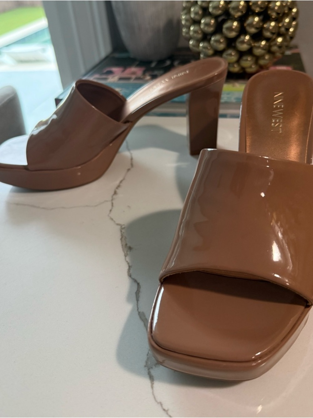 Nine West Patent Platform Heels in Nude Tan size 7.5 - Picture 5 of 9
